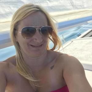 Meet your Posher, Anouk